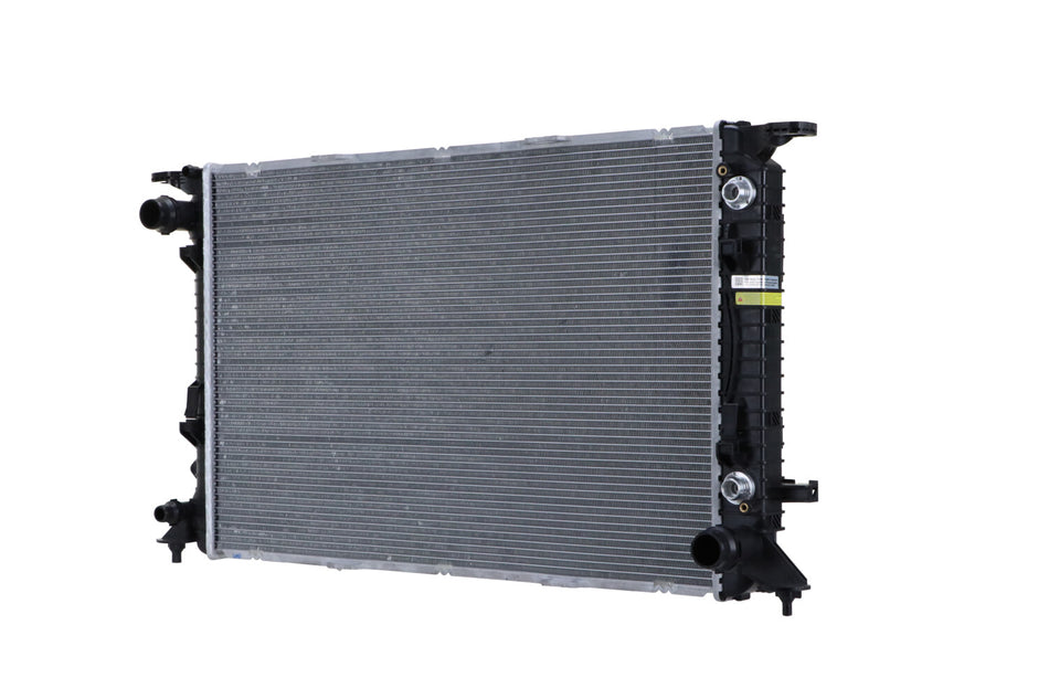 HELLA Radiator AUDI, PORSCHE, A4 QUATTRO, A5 QUATTRO, MACAN, Q5, S4, S5, SQ5, 2008-2026