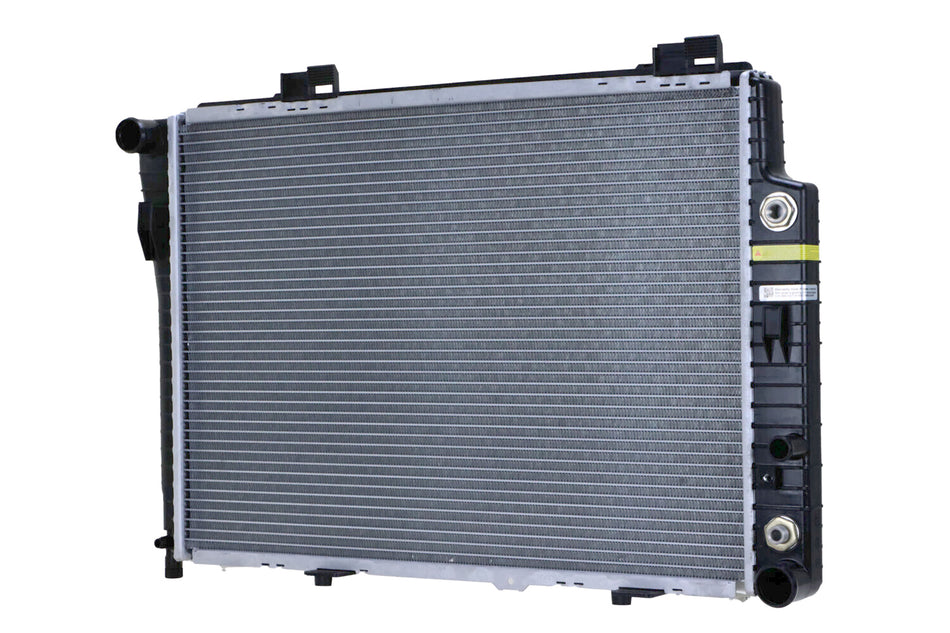 HELLA Radiator MERCEDES-BENZ, C220, C230, CLK320, 1994-2003